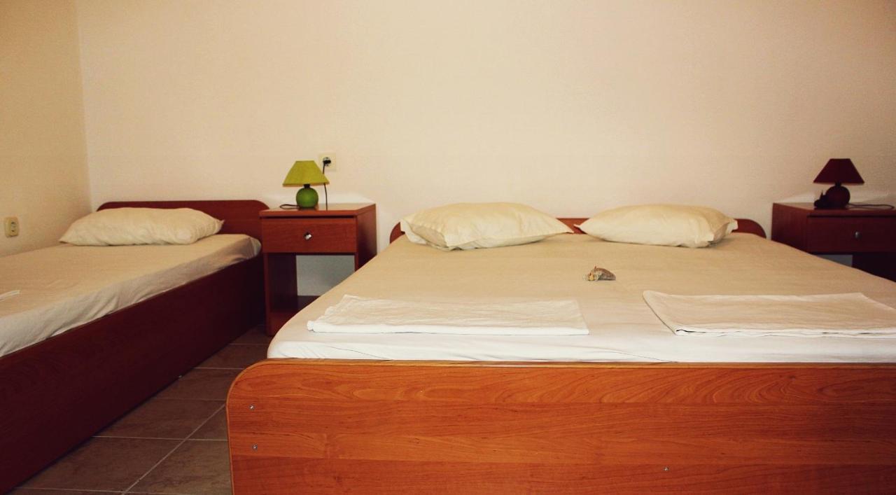 Panorama Apartments Povljana Zimmer foto