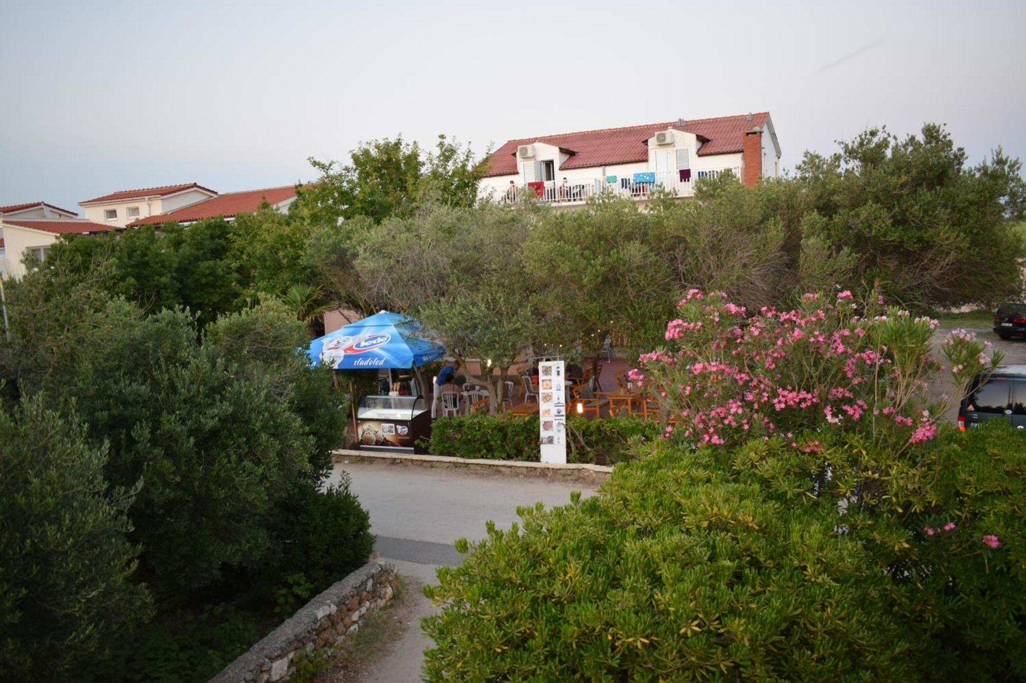 Panorama Apartments Povljana Exterior foto